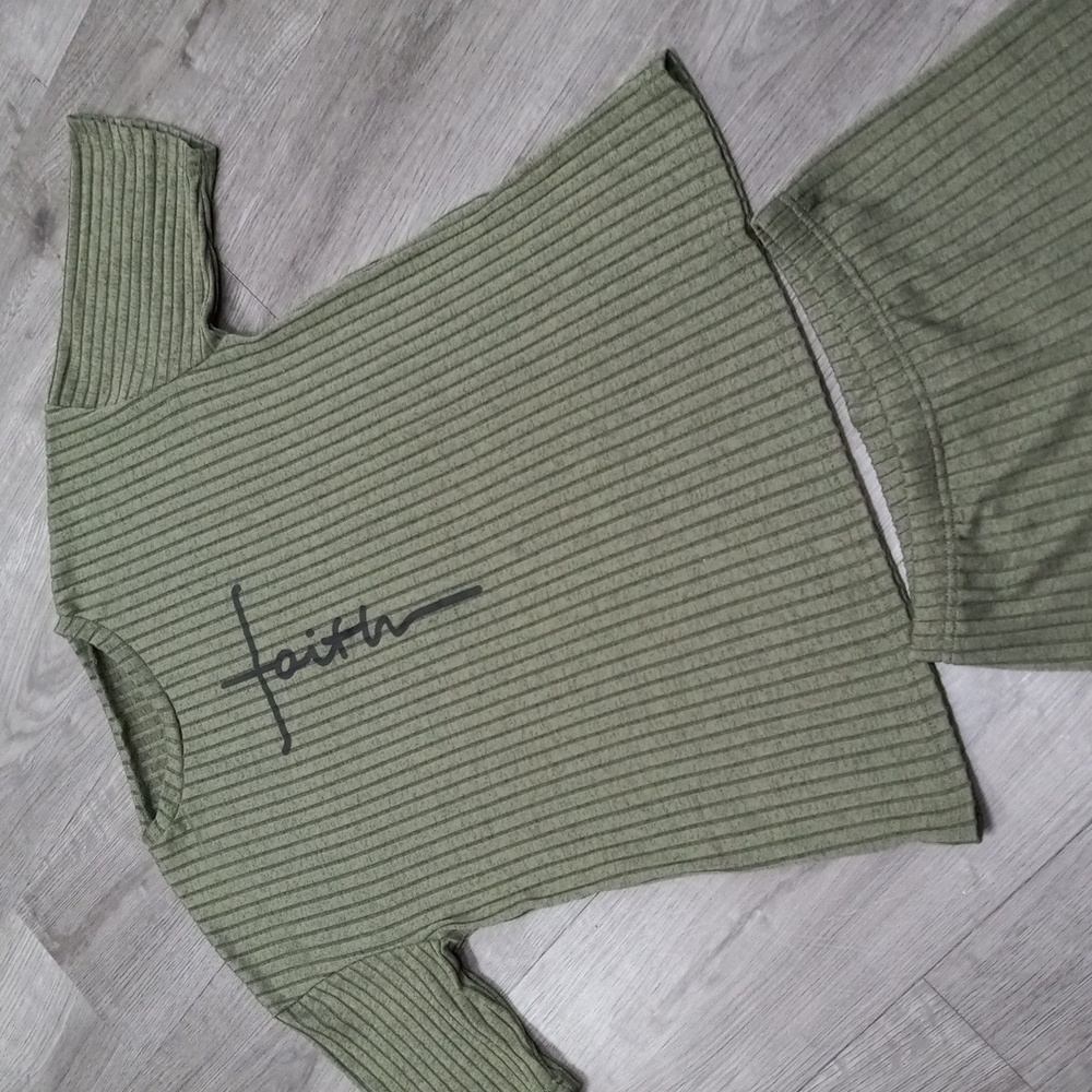 2pc Short Set... - Picture 7 of 7